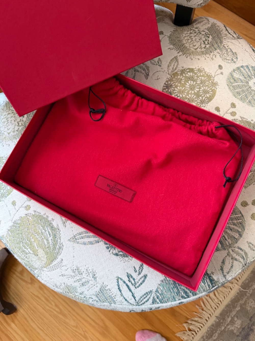 Valentino Garavani Red Rockstud Clutch ❤️ - Picture 15 of 15